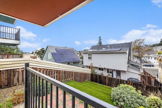 $3,895 | 2531 Wallace Street, Oakland, CA 94606