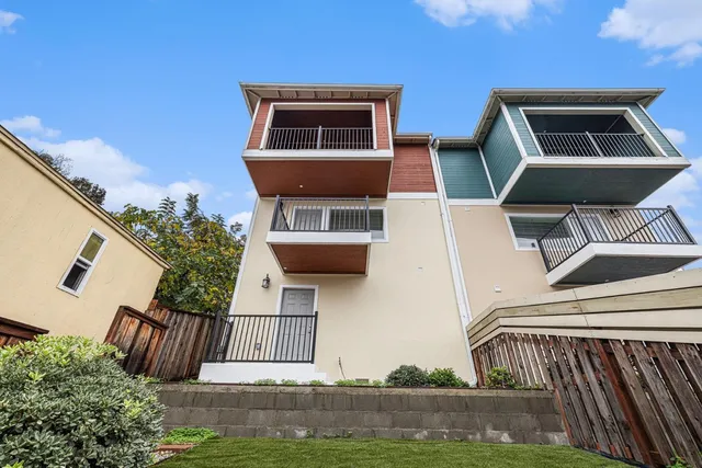 $3,895 | 2531 Wallace Street, Oakland, CA 94606