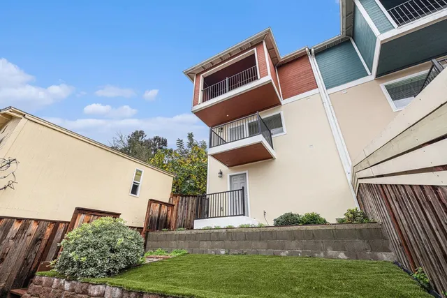 $3,895 | 2531 Wallace Street, Oakland, CA 94606