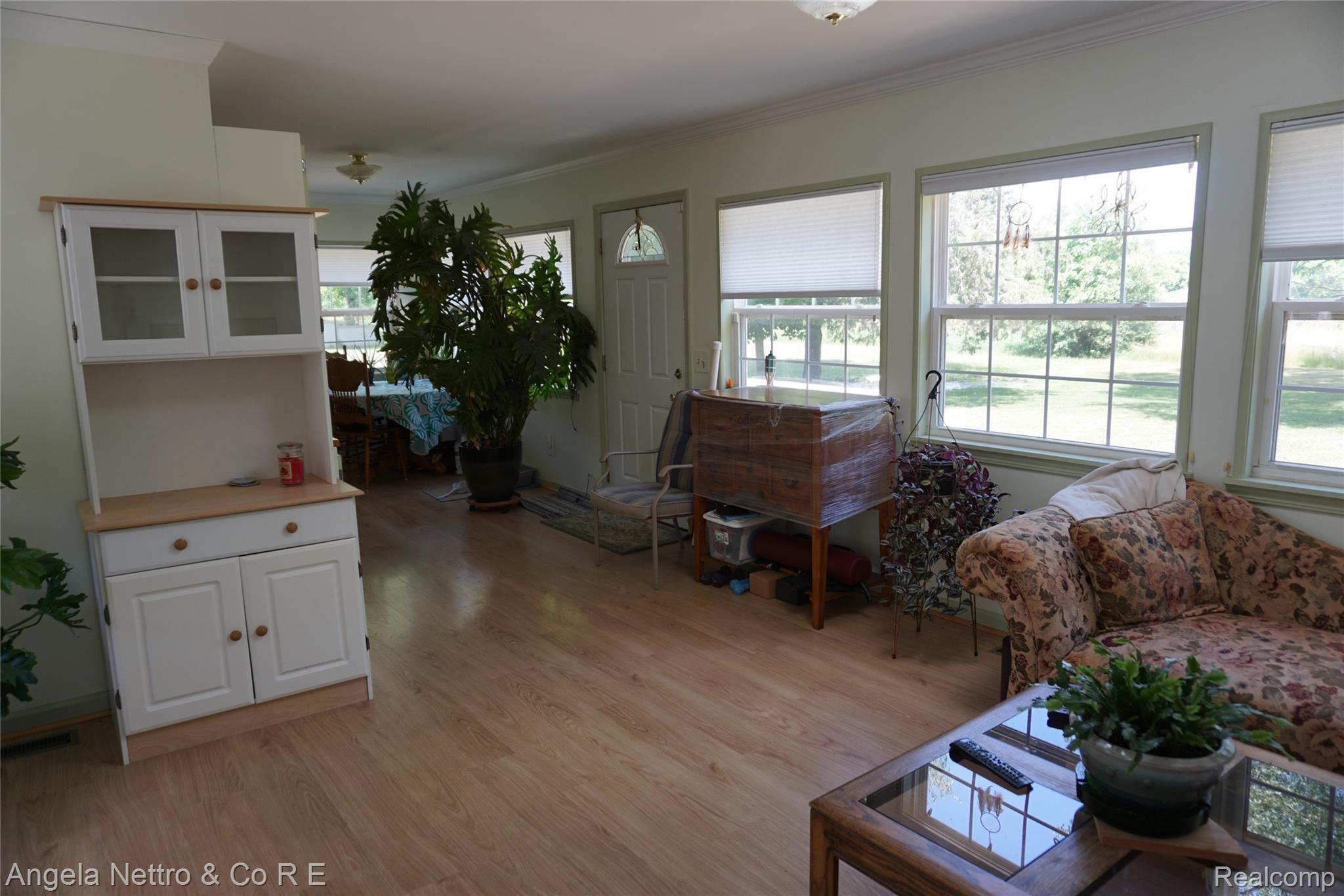 50428 Bog Road Belleville, MI 48111 - Photo 13 of 34 DSC02711.JPG
