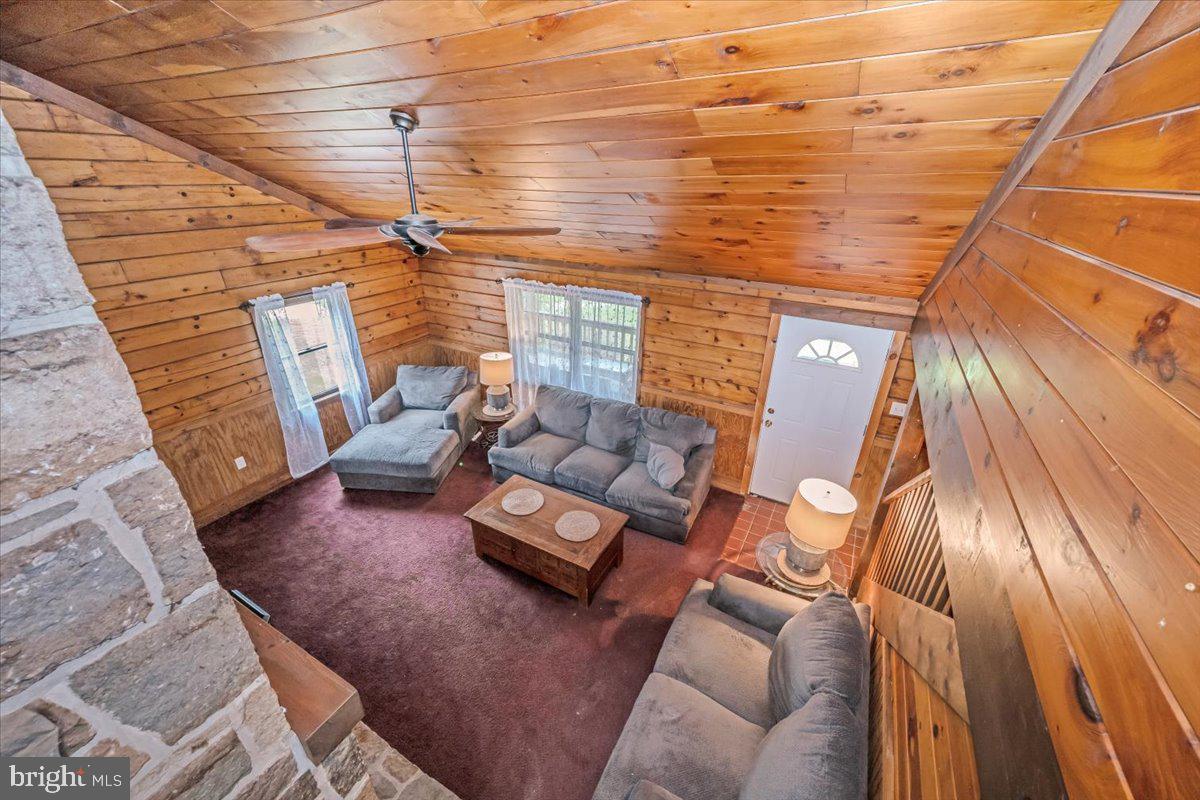 2635 Valley Road Seven Valleys, PA 17360 - Photo 3 of 69