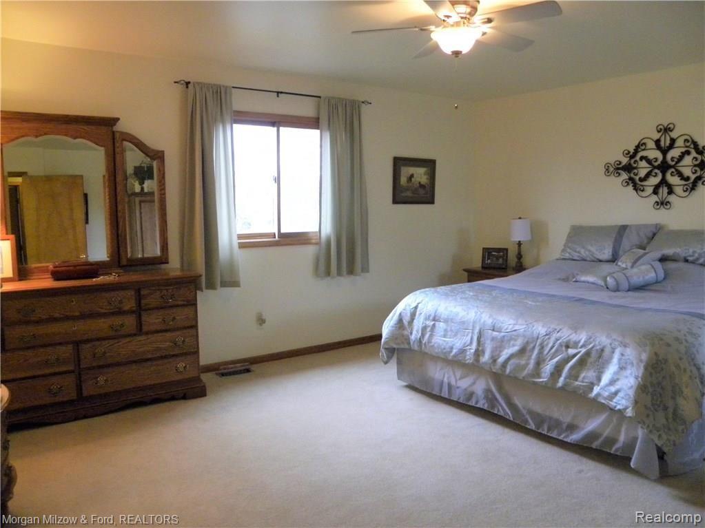 9042 East Lake Road, Unit 34 Clarkston, MI 48348 - Photo 12 of 21