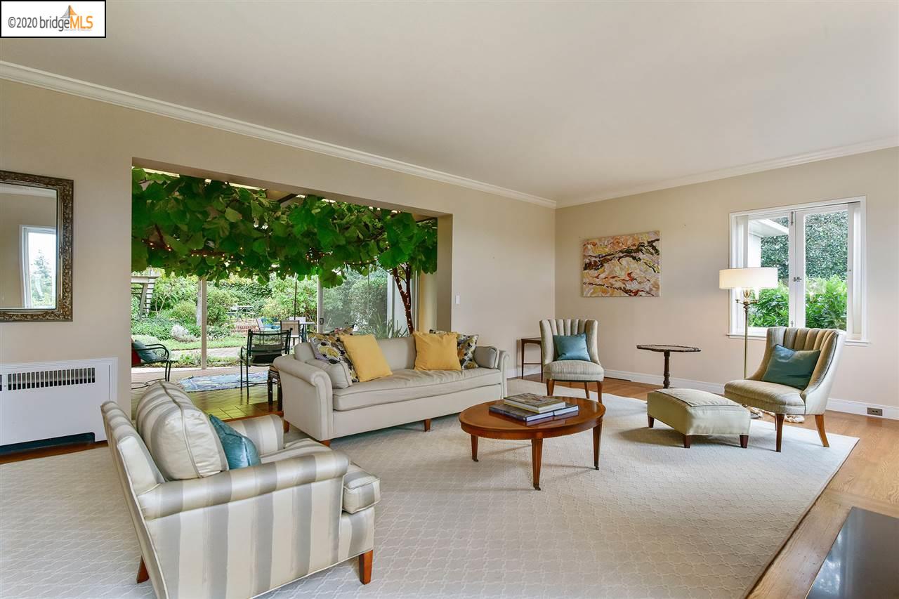 5844 Margarido Drive Oakland, CA 94618 - Photo 3 of 30