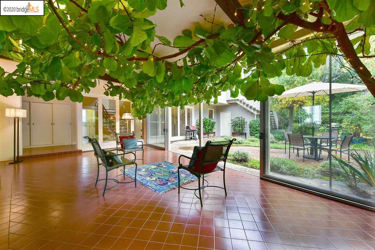 5844 Margarido Drive Oakland, CA 94618 - Photo 6 of 30