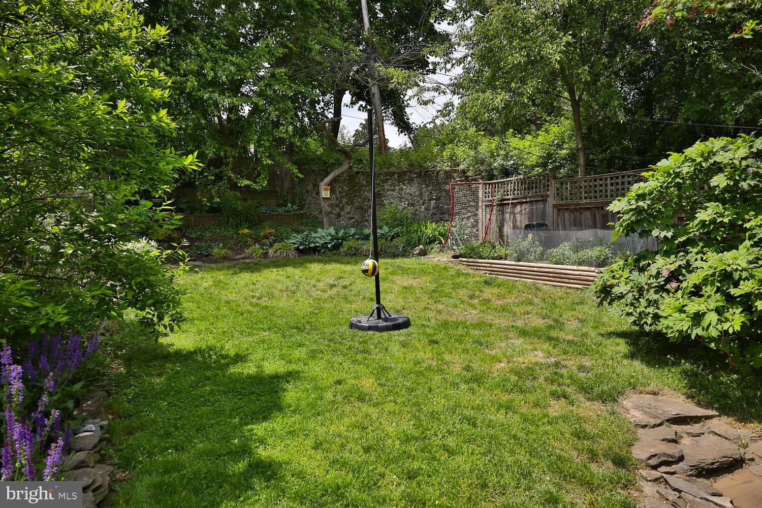 7138 Cresheim Road Philadelphia, PA 19119 - Photo 21 of 45