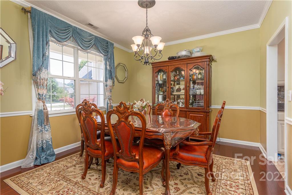 413 Wildbriar Road Fletcher, NC 28732 - Photo 4 of 38