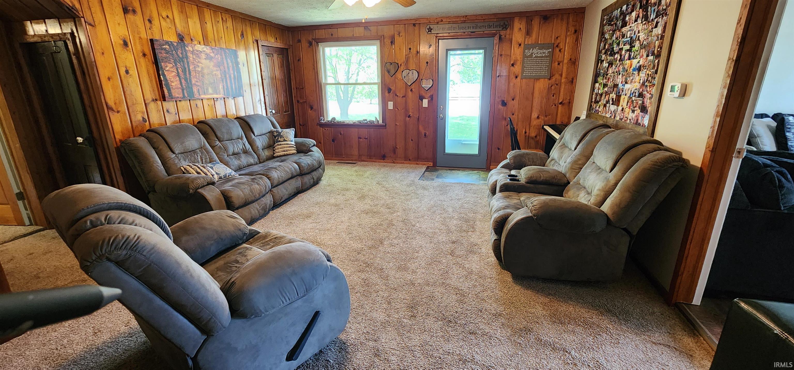 4593 East Armstrong Road Leesburg, IN 46538 - Photo 12 of 23 Gallery Image 12