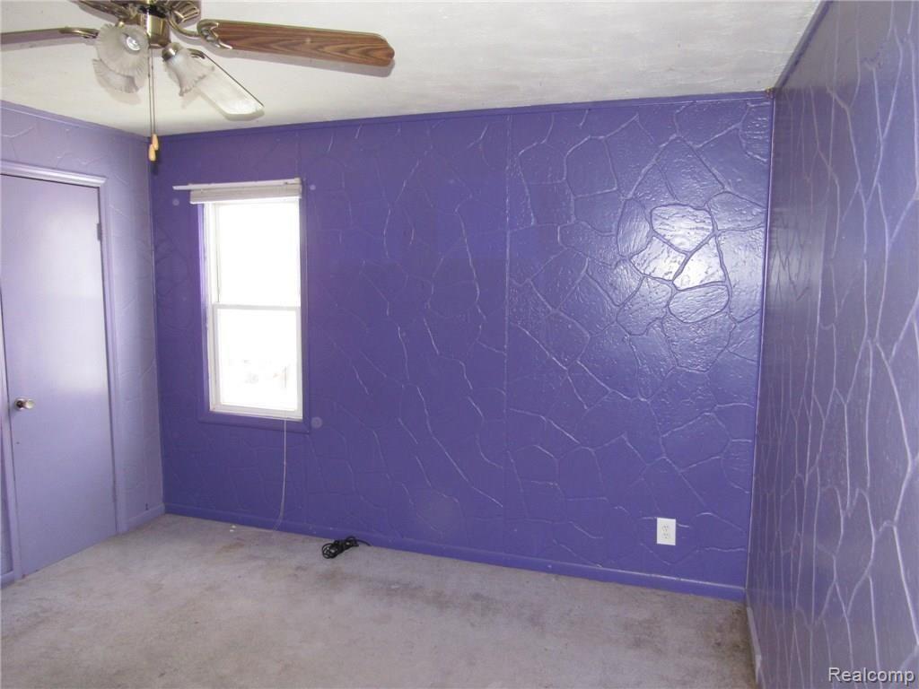 7260 Stephens Road Center Line, MI 48015 - Photo 30 of 40 7260 STEPHENS CENTERLINE (108).JPG