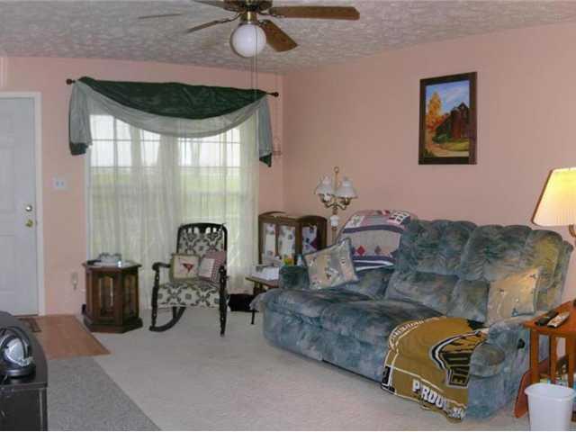 2135 North Centerline Road Franklin, IN 46131 - Photo 7 of 10 Gallery Image 7