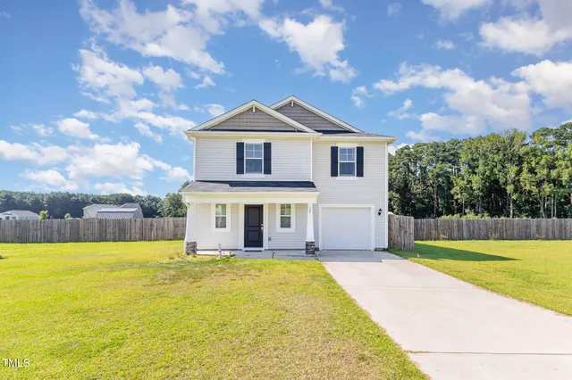 $320,899 | 125 Heron Court, Godwin, NC 28344