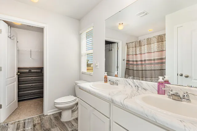 $319,000 | 125 Heron Court, Godwin, NC 28344