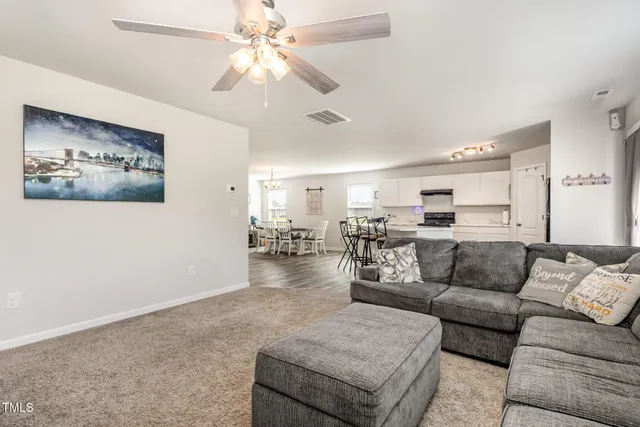 $319,000 | 125 Heron Court, Godwin, NC 28344