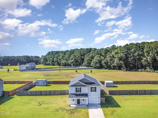 $321,999 | 125 Heron Court, Godwin, NC 28344