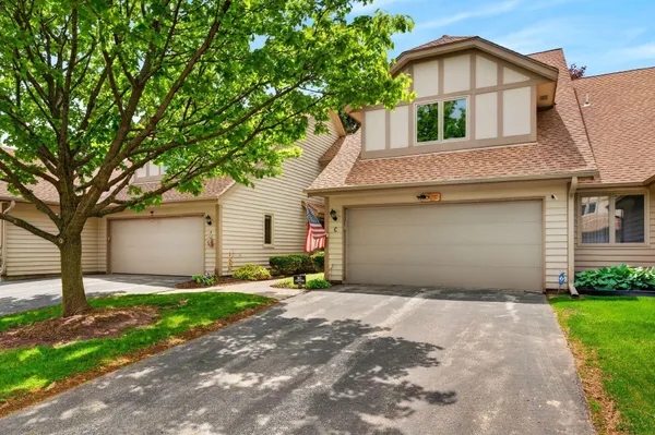 $370,000 | N34-w23849 Grace Avenue, Unit C, Pewaukee, WI 53072
