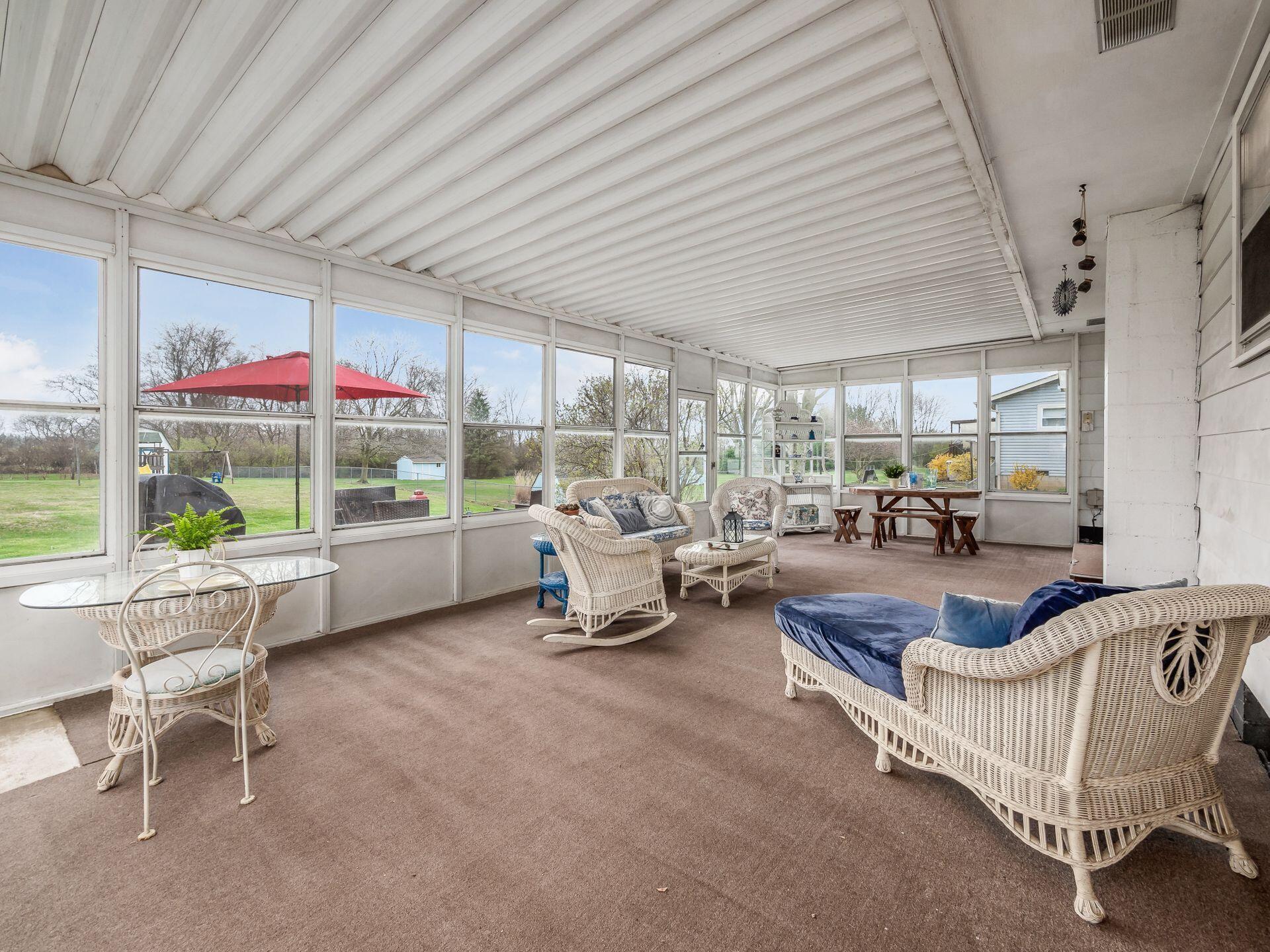 5676 Durrett Road Orient, OH 43146 - Photo 20 of 35 Sun Room