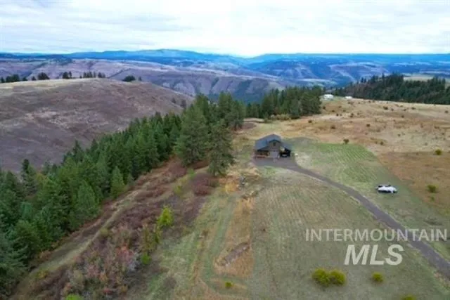 $579,000 | 271 Mule Deer Drive, Kamiah, ID 83536
