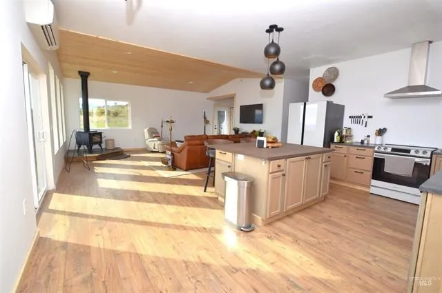 $579,000 | 271 Mule Deer Drive, Kamiah, ID 83536