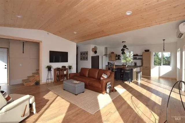 $579,000 | 271 Mule Deer Drive, Kamiah, ID 83536