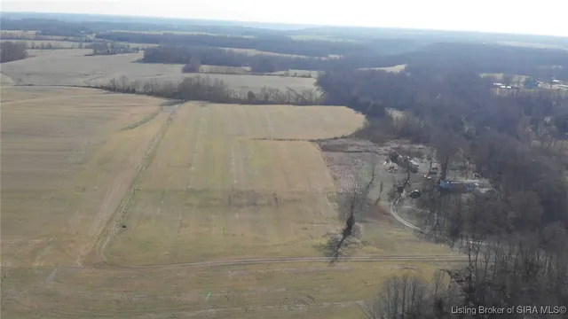 $381,250 | 4618 Miles Road, New Washington, IN 47162