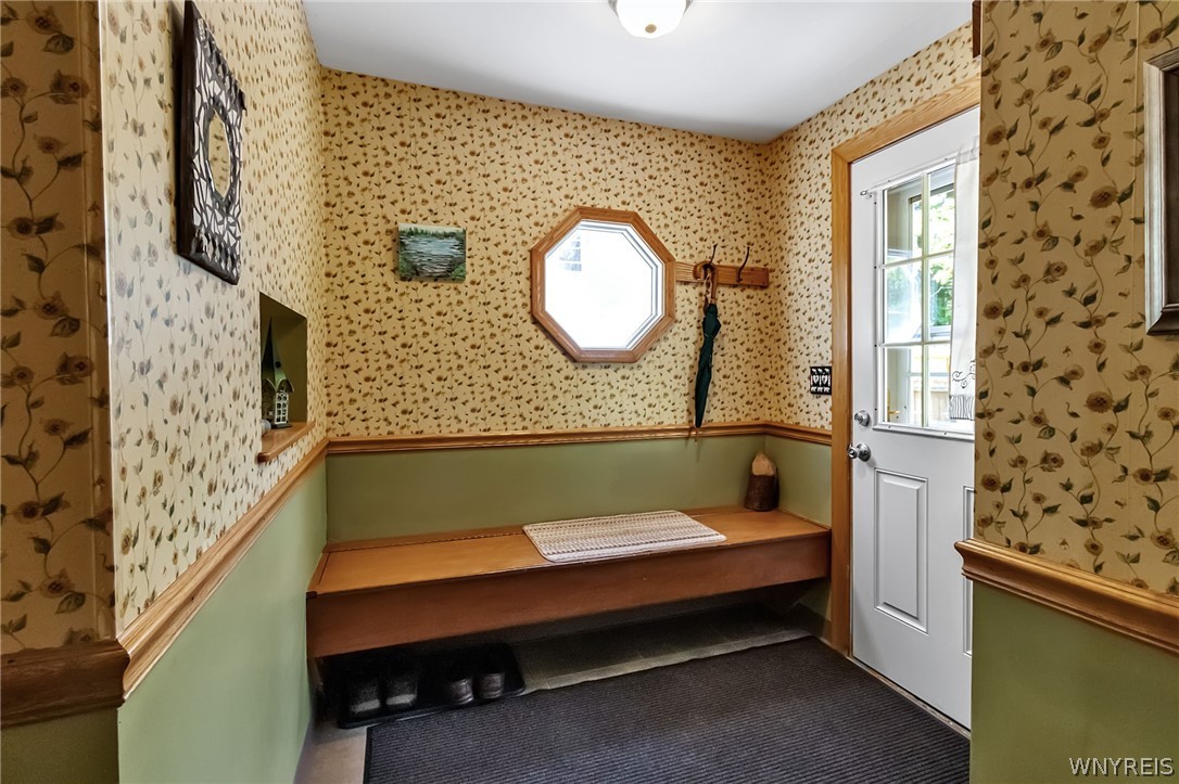 139 Buffalo Road East Aurora, NY 14052 - Photo 22 of 50