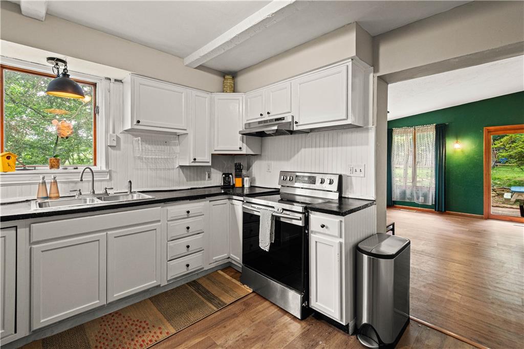150 Elm Road Pittsburgh, PA 15237 - Photo 10 of 38 Gallery Image 10