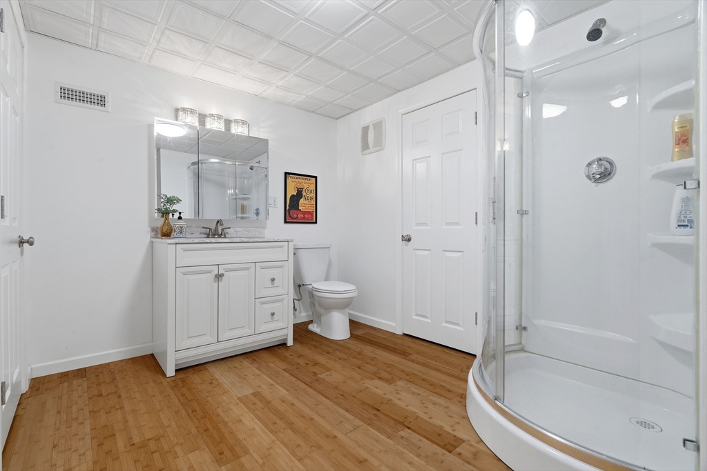 876 Central Avenue Needham, MA 02492 - Photo 34 of 40