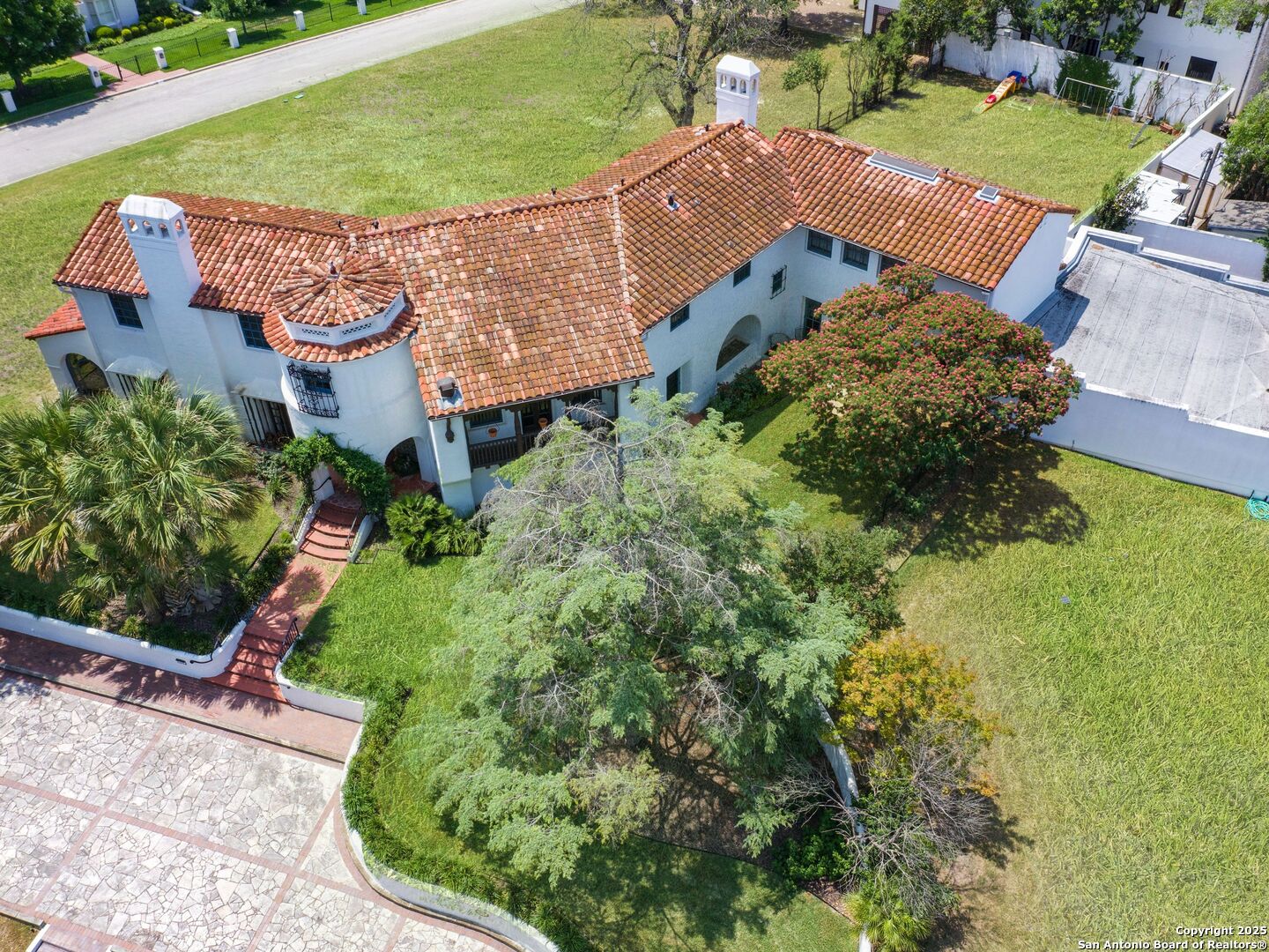 204 Zambrano Road San Antonio, TX 78209 - Photo 14 of 58 an aerial view of a house