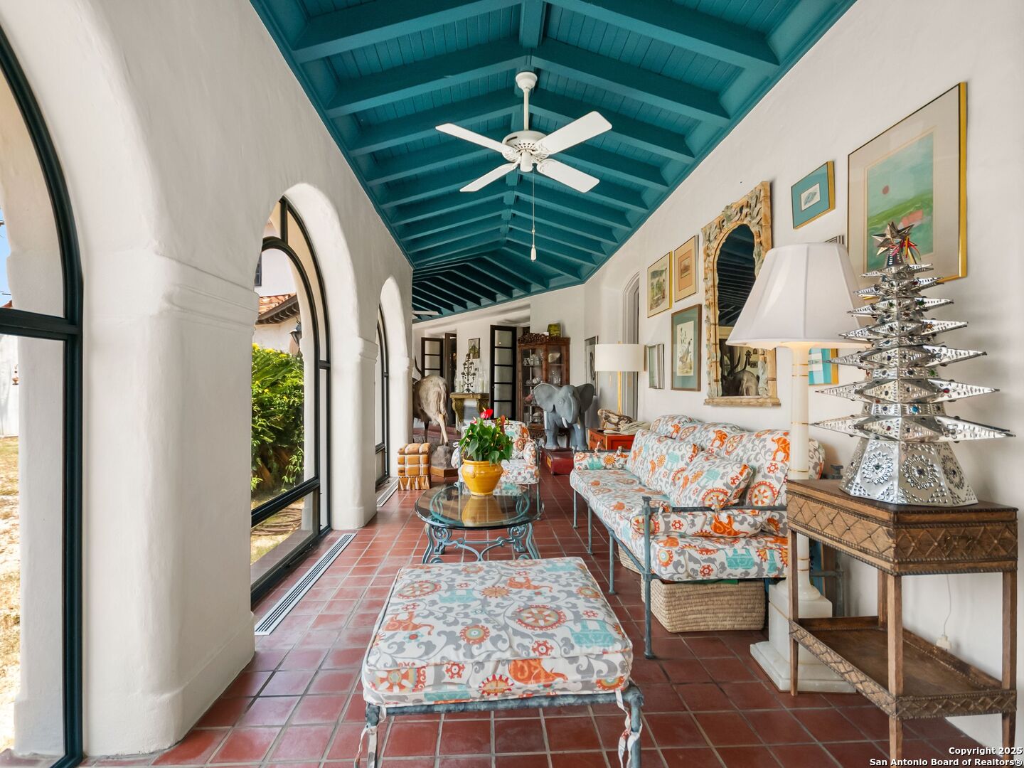 204 Zambrano Road San Antonio, TX 78209 - Photo 22 of 58 a outdoor space with furniture