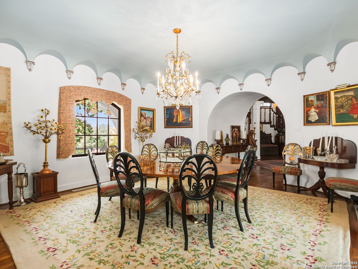 204 Zambrano Road San Antonio, TX 78209 - Photo 36 of 58 a view of a dining room with furniture