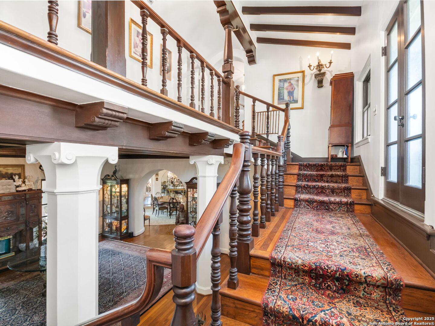 204 Zambrano Road San Antonio, TX 78209 - Photo 47 of 58 a view of entryway