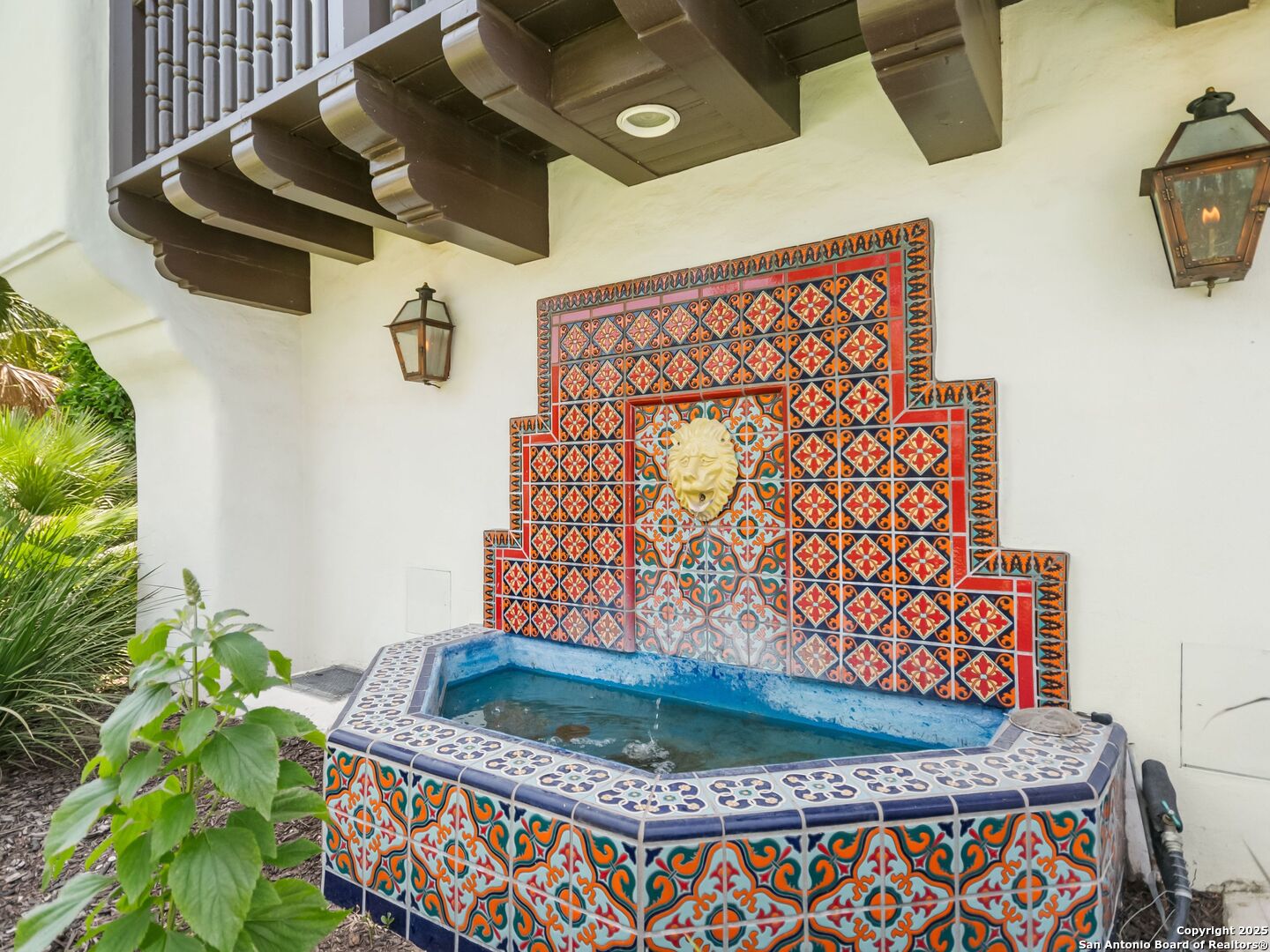 204 Zambrano Road San Antonio, TX 78209 - Photo 7 of 58