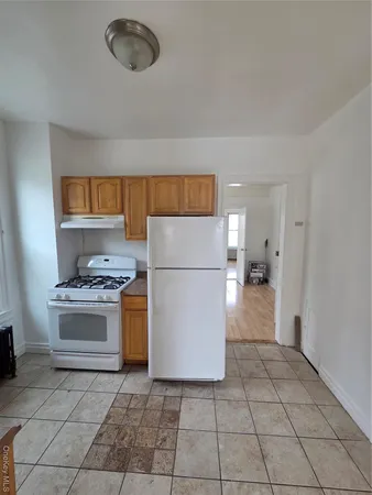 $3,590 | 3561 Ropes Avenue | Eastchester