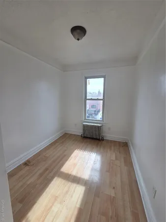 $3,590 | 3561 Ropes Avenue | Eastchester