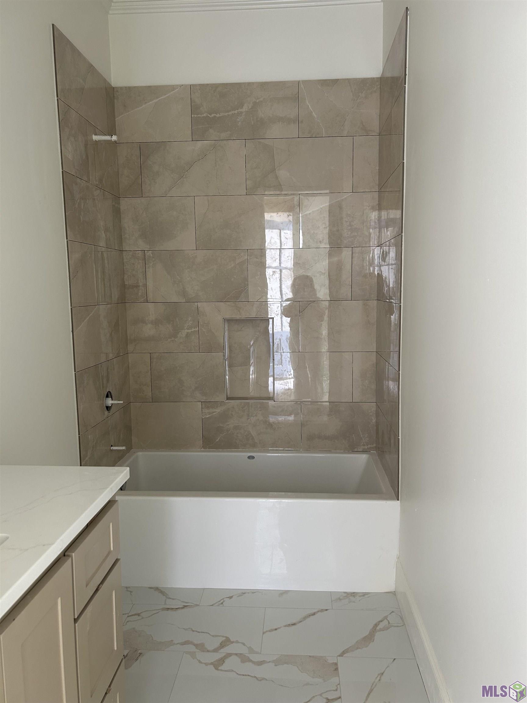 5027 Colmar Road Gonzales, LA 70737 - Photo 4 of 10 Gallery Image 4