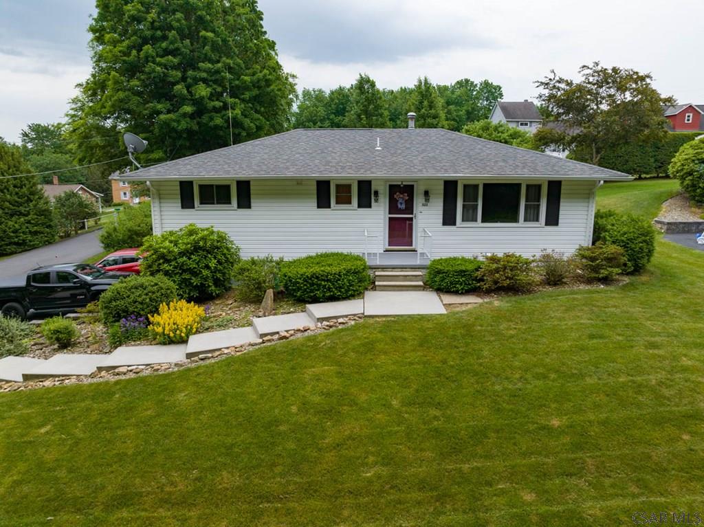 322 Roland Street Ebensburg, PA 15931 - Photo 4 of 59