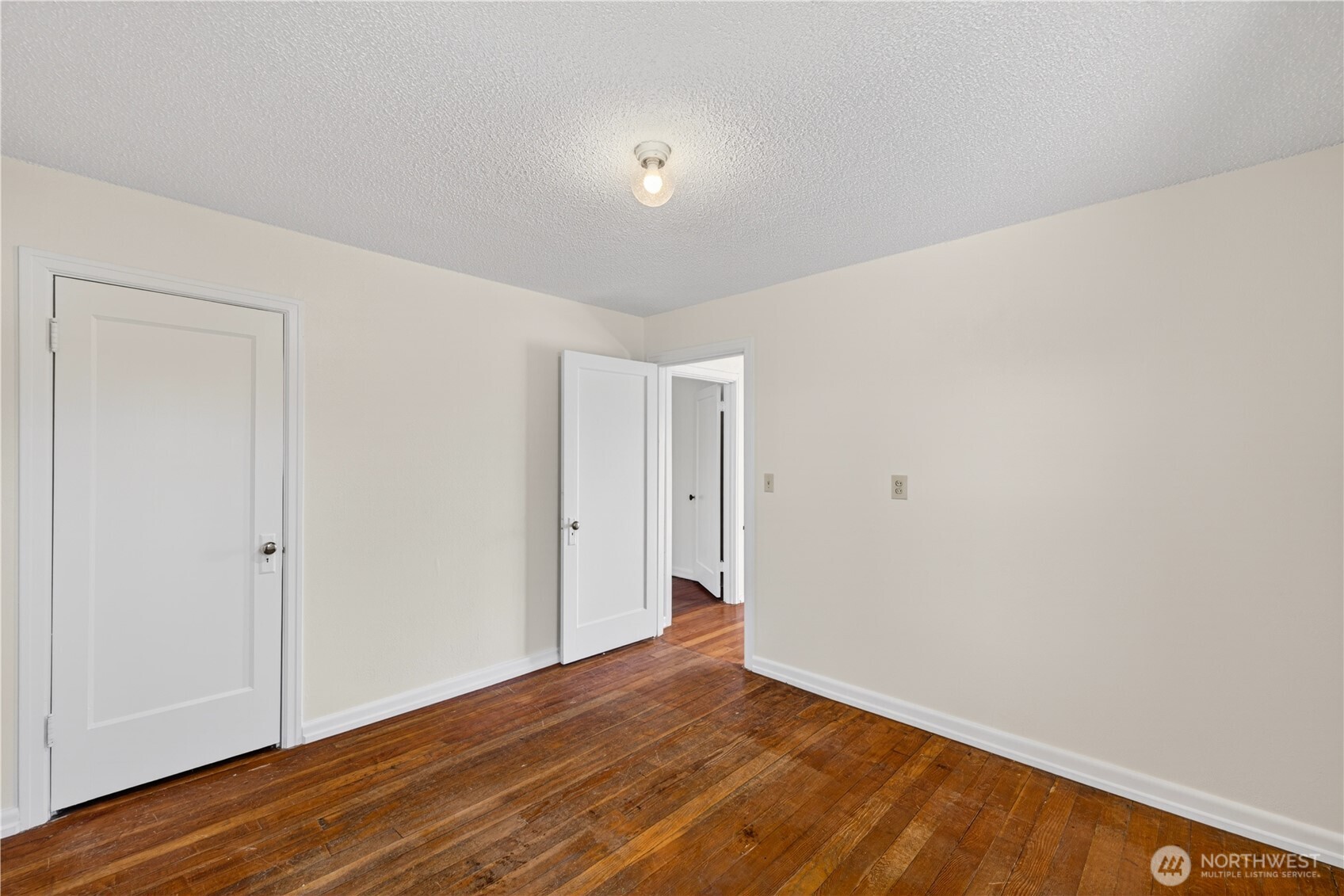 2009 11th Street Anacortes, WA 98221 - Photo 13 of 26