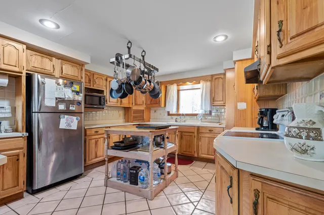 $1,099,000 | 641 Bald Mountain Road, Rangeley, ME 04964