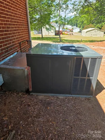 $158,000 | 1913 Country Club Road, Wadesboro, NC 28170