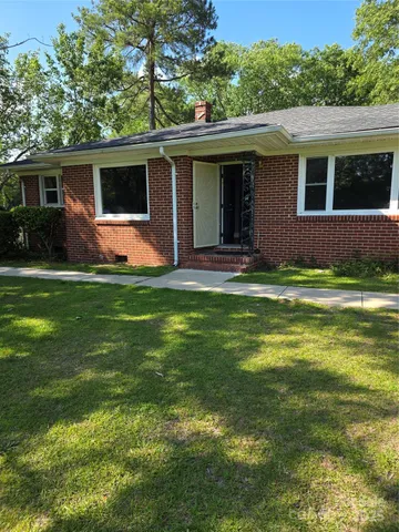 $158,000 | 1913 Country Club Road, Wadesboro, NC 28170