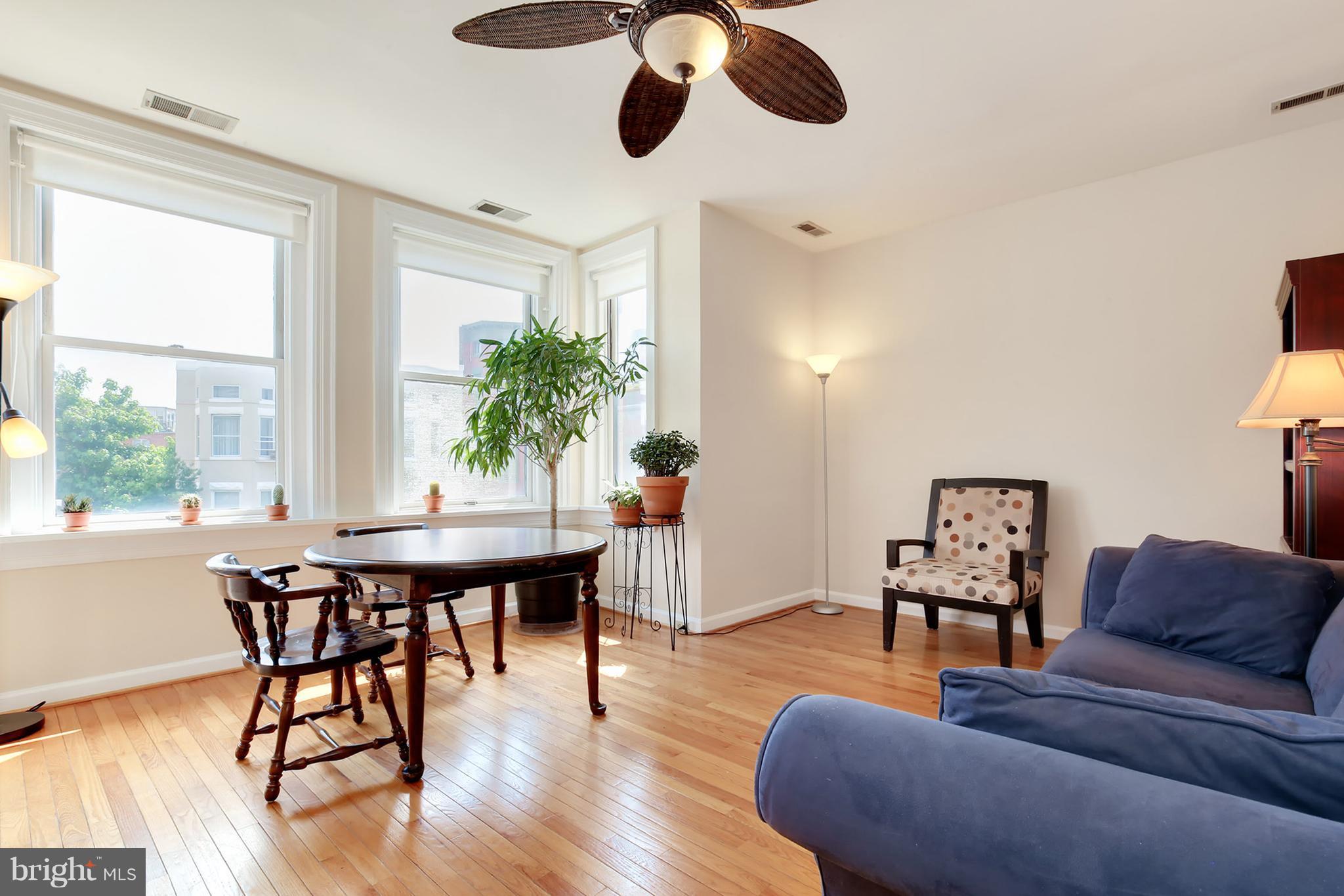 1930 18th Street Northwest, Unit 31 Washington, DC 20009 - Photo 5 of 27 Living Room