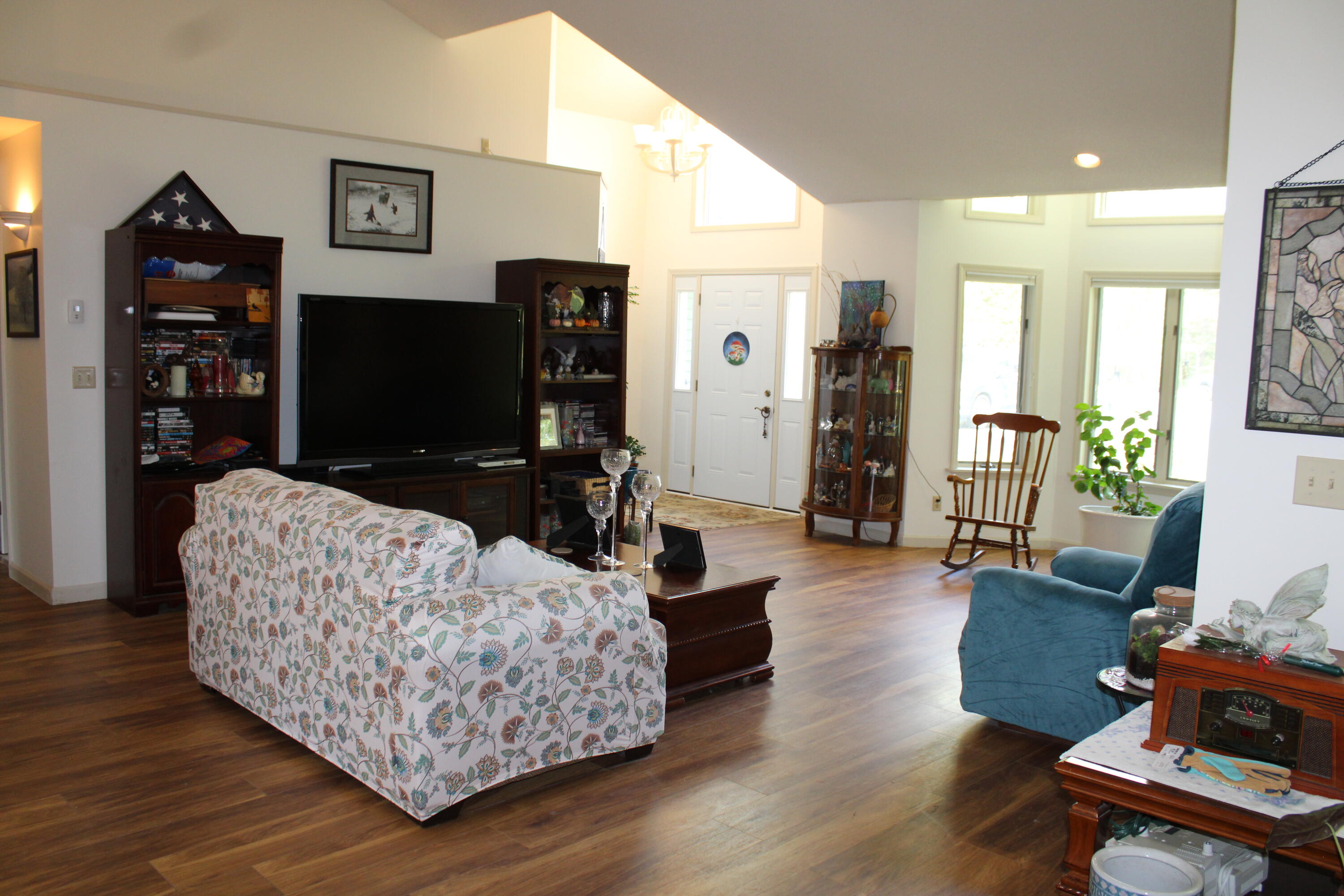 13 Pine Ridge Drive Morrisonville, NY 12962 - Photo 8 of 20