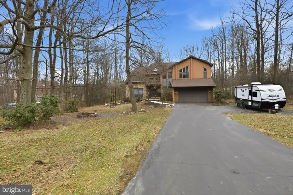 $545,000 | 20 Highland Drive, Fleetwood, PA 19522