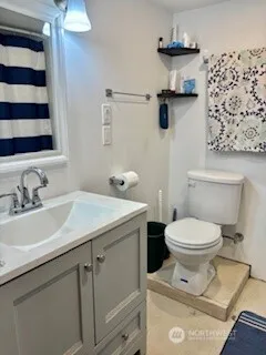 $325,000 | 426 East Brown Avenue, Moses Lake, WA 98837