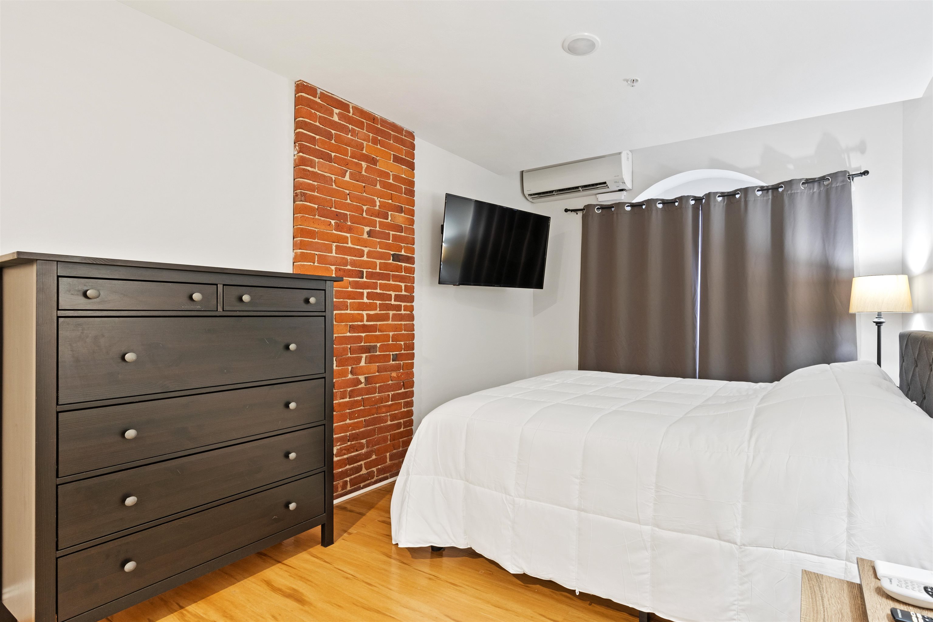 1361 Elm Street Manchester, NH 03101 - Photo 12 of 21