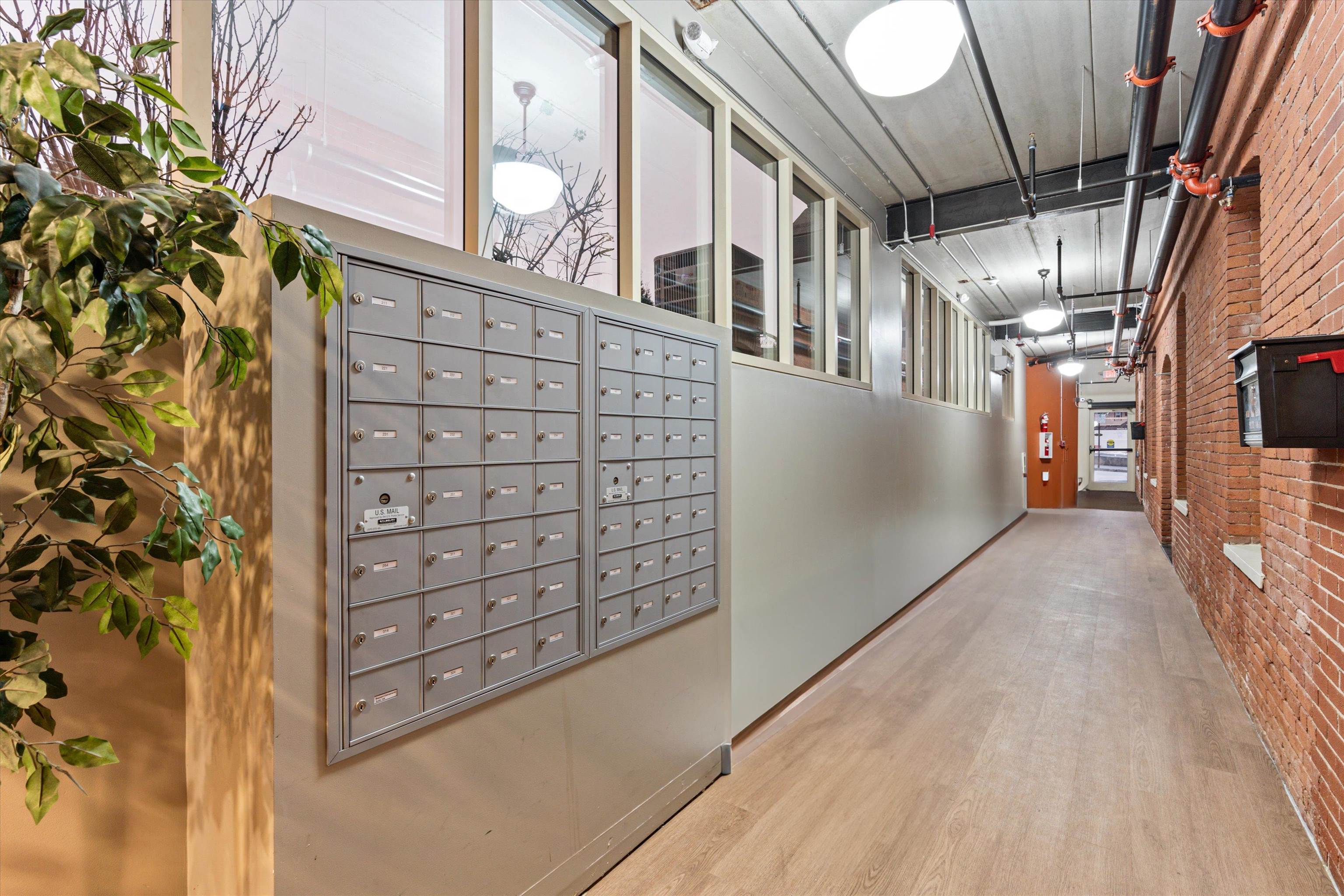 1361 Elm Street Manchester, NH 03101 - Photo 19 of 21