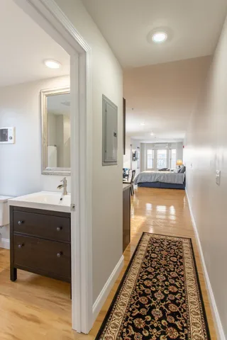 $1,990 | 1361 Elm Street, Manchester, NH 03101