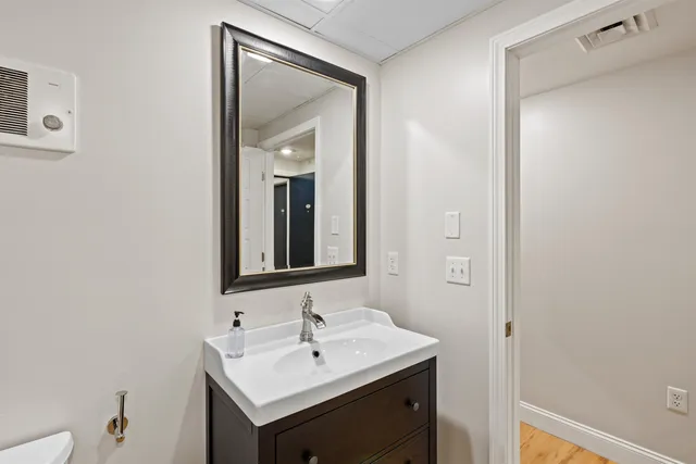 $1,990 | 1361 Elm Street, Manchester, NH 03101