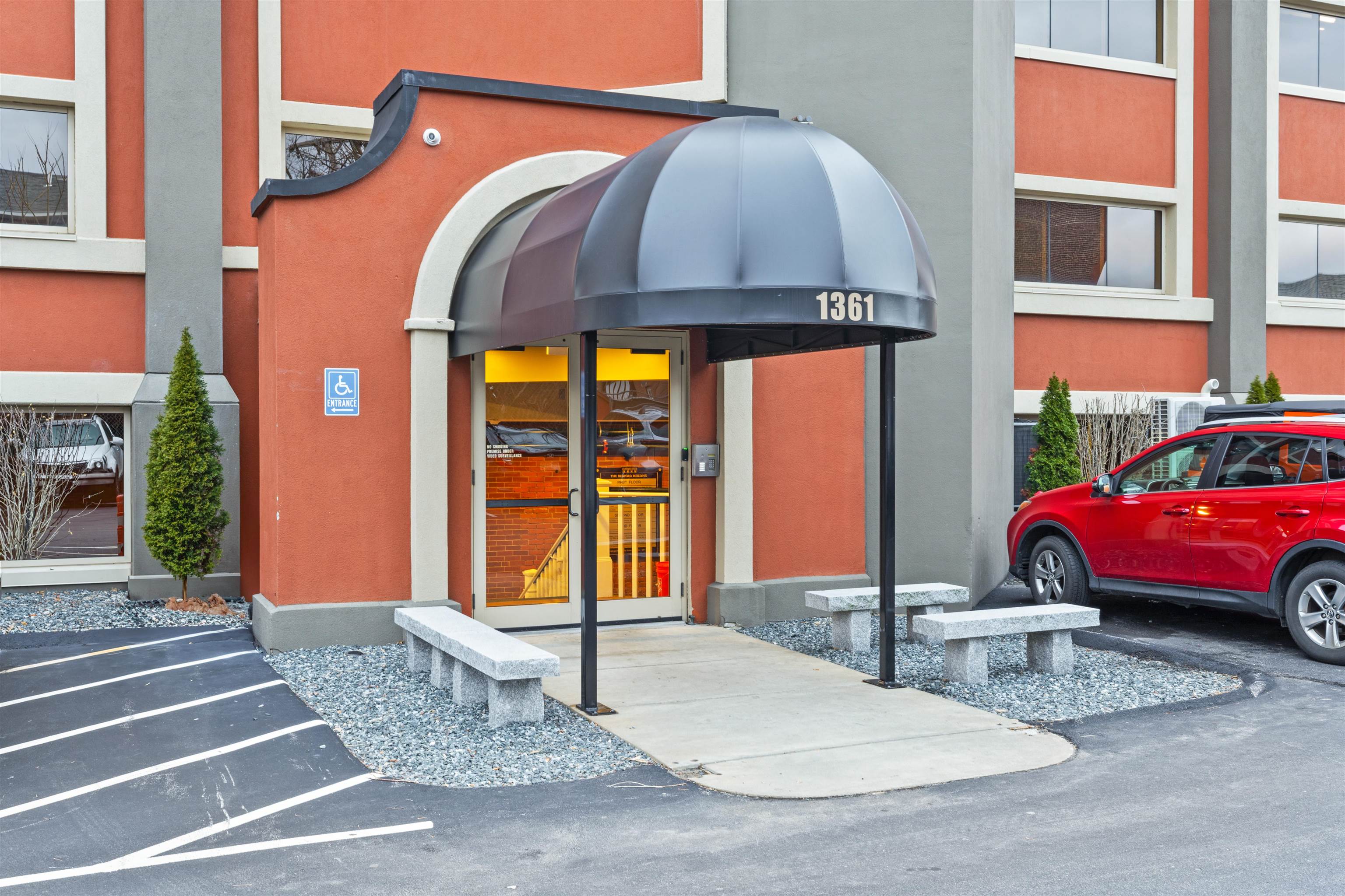 1361 Elm Street Manchester, NH 03101 - Photo 8 of 21