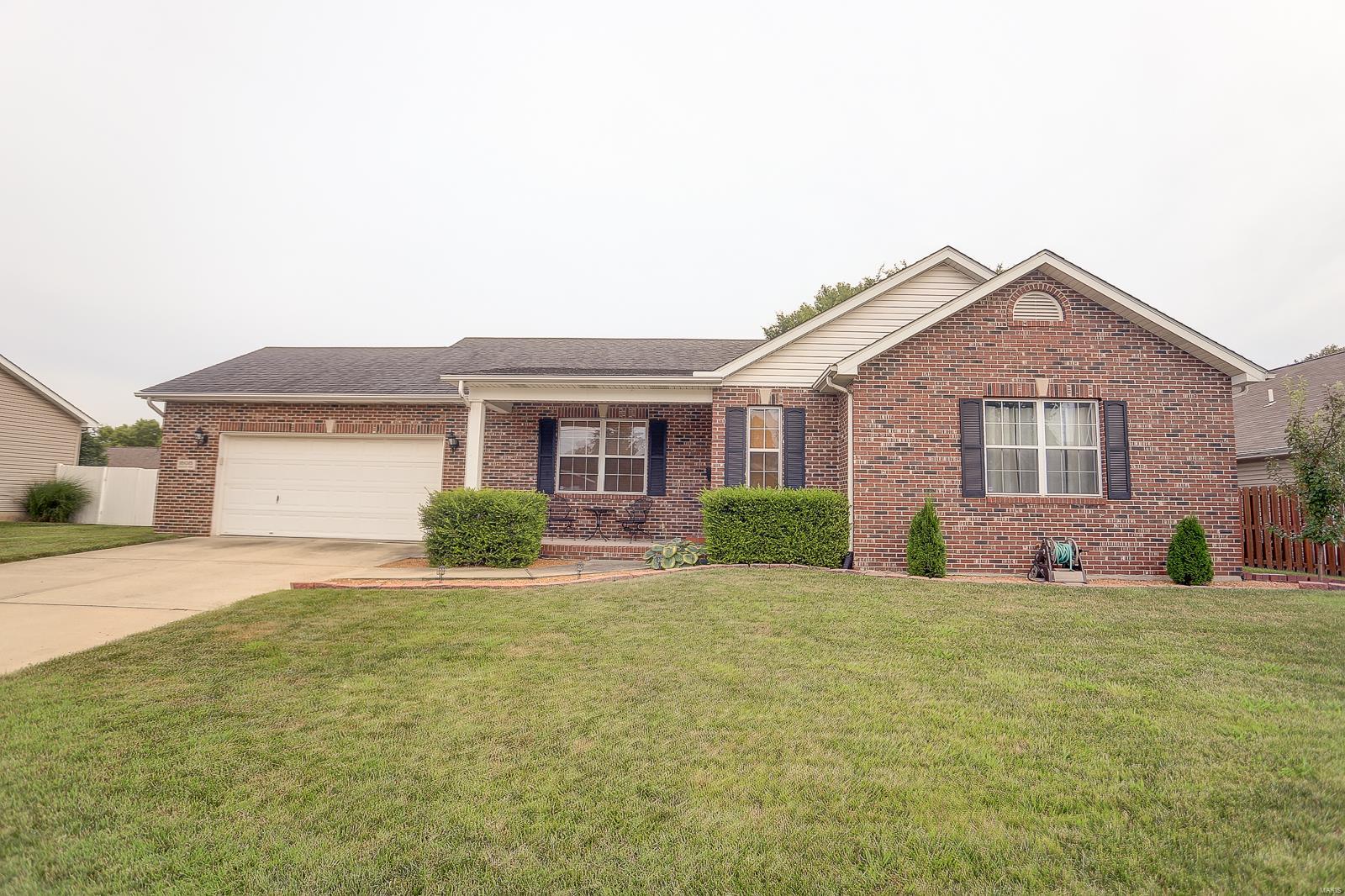 1608 Pontoon Road Granite City, IL 62040 - Photo 1 of 20 Gallery Image 1