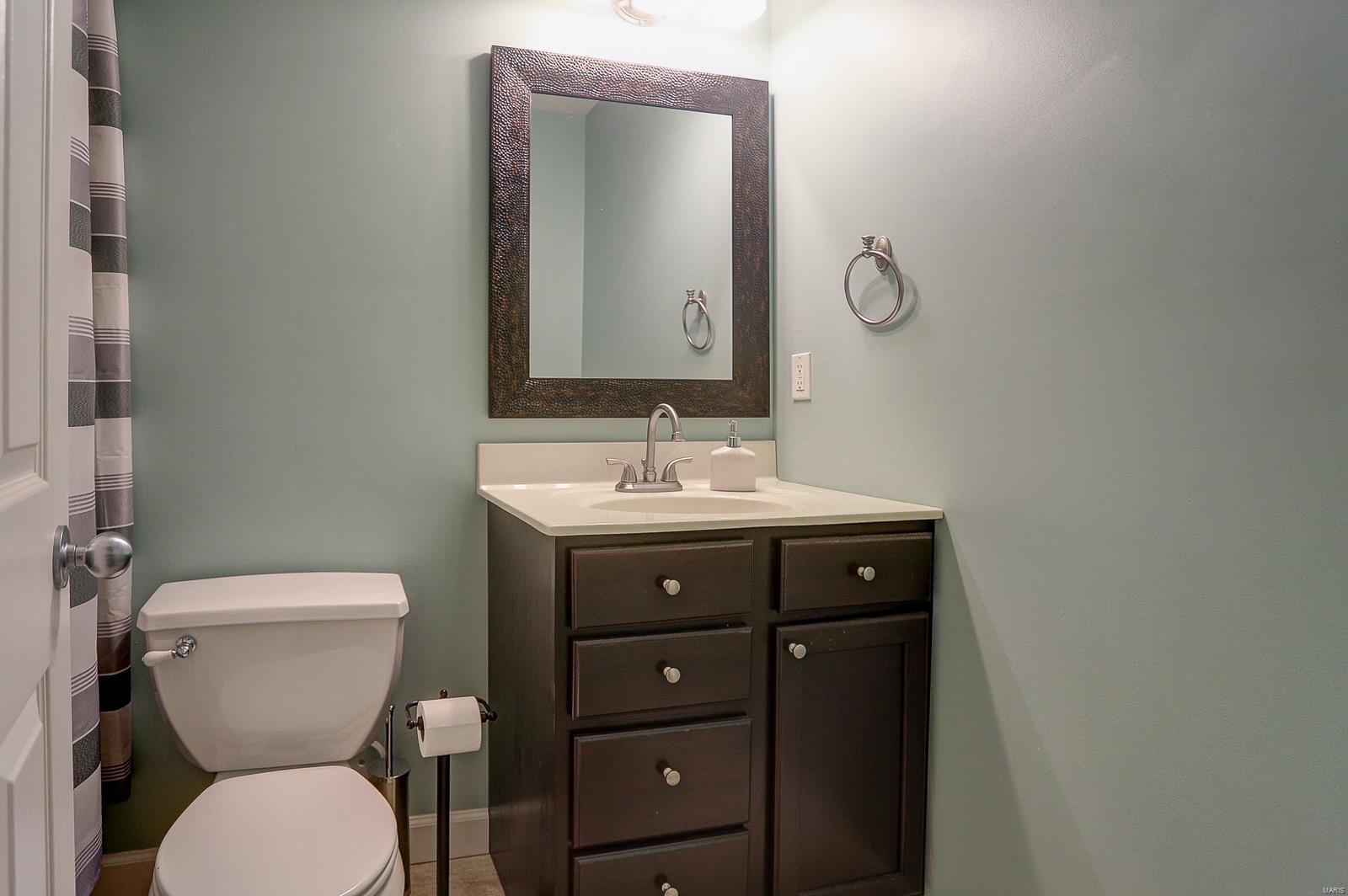 1608 Pontoon Road Granite City, IL 62040 - Photo 12 of 20 Gallery Image 12
